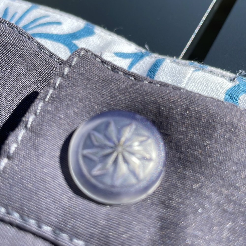 Athleta Dipper Hiking Shorts - Picture 3 of 11